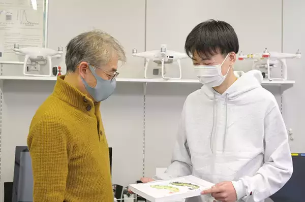 「ドローン国家ライセンス取得のための登録講習機関 活動開始 -- 東京工芸大学「ドローン・サイエンス研究会」」の画像