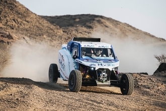 ダカールラリー参加車両 「HySE-X2」をヤマハ発動機のコミュニケーションプラザで展示