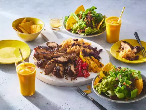 「「香る休日ブランチ　スパイス＆ハーブ」期間限定販売！2月は、ジャマイカ発祥のチキンなど、スパイスと異国の味を楽しめるセット」の画像