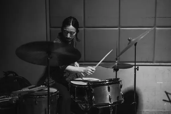 「那須千本松牧場 栃木県出身アーティストが牧場で歌う初の野外音楽ライブ、家族で楽しむ春の体験イベント」の画像