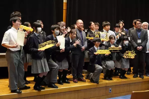 「東京電機大学中学校・高等学校が「パスタブリッジ競技会」を実施 ― 東京電機大学との連携事業」の画像