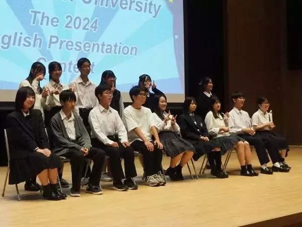 「大阪成蹊大学が高校生のための英語プレゼンテーションコンテスト&セミナーを開催」の画像