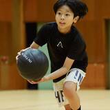 「バスケウェアブランド「IN THE PAINT」とコラボレーションしたオリジナルウェアコレクション「CHOTEN」が、スポーツデポ・アルペン限定で初登場」の画像6