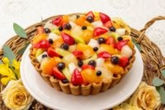【キル フェ ボン】＜新発売＞静岡・浜松の2店舗限定　三ケ日みかんやイチゴなど5種のフルーツが彩るあんみつ風プリンタルト登場