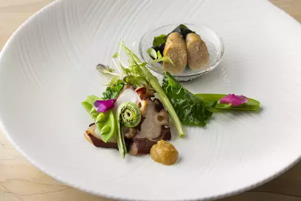 「【コートヤード・バイ・マリオット 新大阪ステーション】こどもの日におすすめのホテルランチ_ゴールデンウィーク限定ランチ「菖蒲コース」を発売。お子様用の「ミニ菖蒲コース」や「キッズコース」も同時発売！」の画像