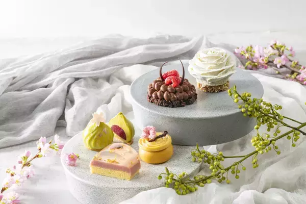 【東京ミッドタウン】ザ・リッツ・カールトン東京考案のメニューが登場！期間限定の屋外ラウンジ「ROKU〈六〉 MIDTOWN BLOSSOM LOUNGE」