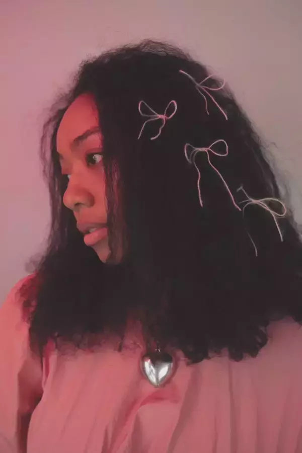 「【京都 蔦屋書店】それぞれの表現で輝く女性作家5人のグループ展「PURE HER」を2月7日（土）より開催。杉山歩/Bibi Lei/Moeco/Nes Satomi/Terumi Ohta が出展。」の画像