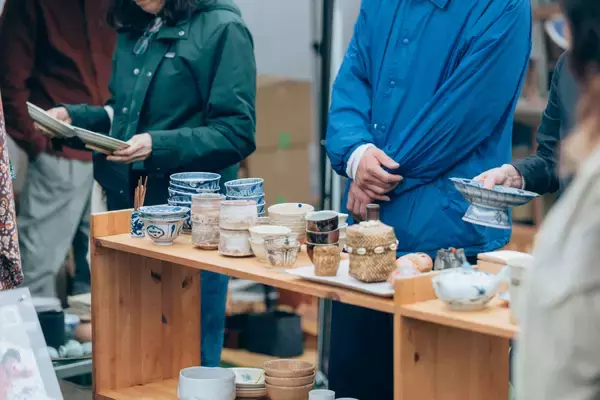 「【東京ミッドタウン】都会の緑豊かな芝生広場でのんびりピクニックを満喫！「MIDTOWN OPEN THE PARK 2026」」の画像