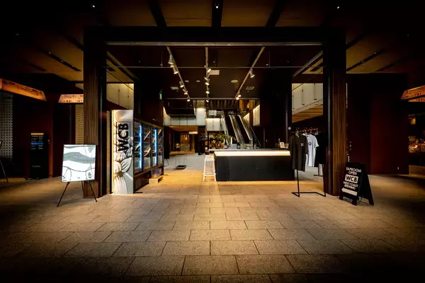 「【東京ミッドタウン】都会の緑豊かな芝生広場でのんびりピクニックを満喫！「MIDTOWN OPEN THE PARK 2026」」の画像