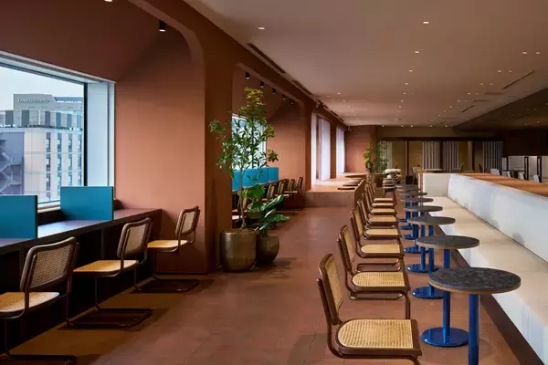 「なんばパークス・パークスタワー7階共有部エリアを従業員専用ラウンジ・会議室「PARKS PATIO」としてリニューアルオープン」の画像