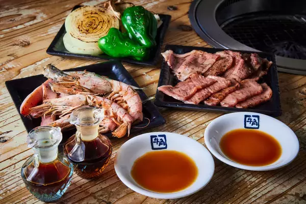 「【牛角】2026春夏グランドメニューは色々アップデートします‼ アレンジ無限大！トッピング＆タレを16種に拡充。人気すぎて販売休止の“たれ焼肉”が復活「ジャンダレ」カルビシリーズ登場」の画像