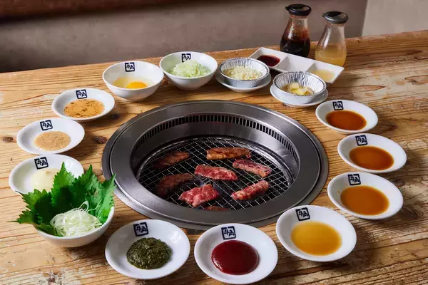 「【牛角】2026春夏グランドメニューは色々アップデートします‼ アレンジ無限大！トッピング＆タレを16種に拡充。人気すぎて販売休止の“たれ焼肉”が復活「ジャンダレ」カルビシリーズ登場」の画像