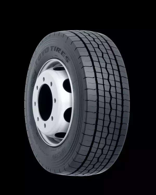 「長距離輸送を担う大型トラック用タイヤの耐偏摩耗性能を大幅に向上トラック・バス用オールウェザータイヤ「M630」発売」の画像