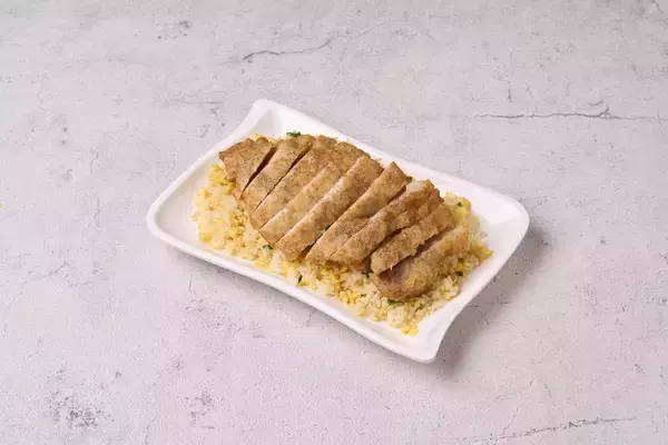 「「添好運（ティム・ホー・ワン）」 梅田茶屋町店　店舗限定 新メニュー5品（炒飯／スープ／麺）が登場！」の画像