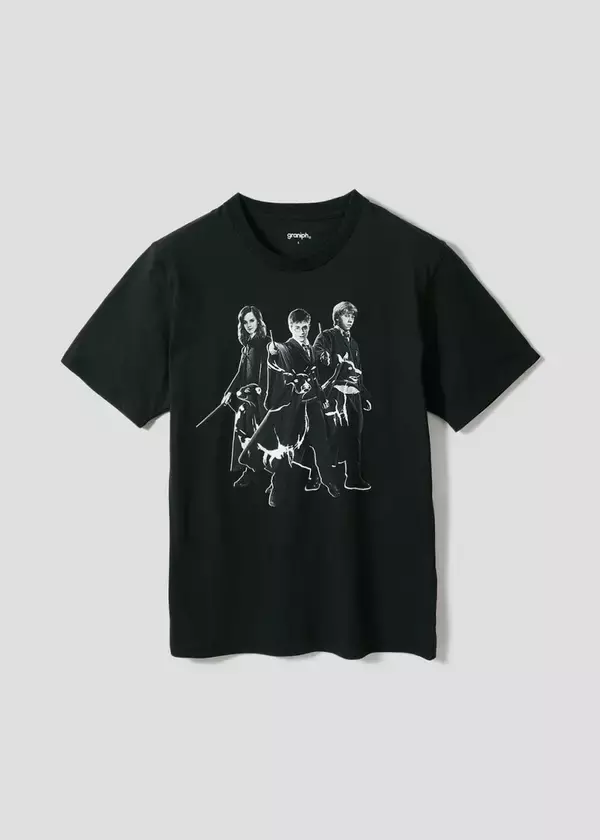 「グラニフより「ハリー・ポッター」コラボレーションアイテムが6月24日(火)より発売！公式オンラインストアでは予約販売の受付を実施」の画像