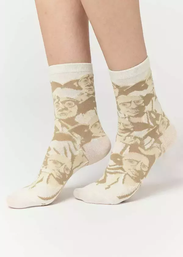 「グラニフより「ハリー・ポッター」コラボレーションアイテムが6月24日(火)より発売！公式オンラインストアでは予約販売の受付を実施」の画像