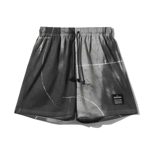 「スポルディング　グラフィックシリーズ　”SHADOWS ON COURT”登場」の画像