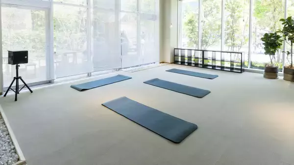 「イノベーションを生み出す社内外起業家との共創空間「TRIBUSスタジオ」オープン」の画像