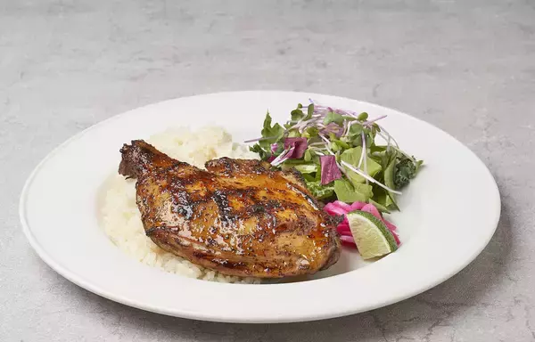 「アメリカンレストラン「ハードロックカフェ」東京店　フィリピン観光省タイアップによる“食の疑似トラベル”「LOVE THE PHILIPPINES」」の画像