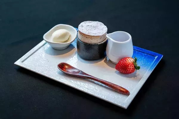 「旬のいちごとチョコレートが奏でる、季節限定のデザートフェア東京ミッドタウン日比谷で楽しむ「SWEET STRAWBERRY & RICH CHOCOLATE 2026」開催」の画像