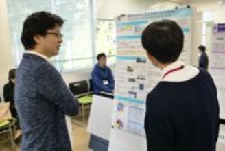 【東京薬科大学】中高生研究ポスター発表会「TAMAサイエンスフェスティバル in TOYAKU 2025」―全国から67演題が集まり、若い研究者が活発に議論―