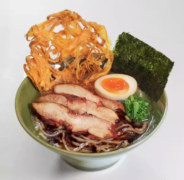 「ハラル認証の新業態ラーメン店「Ramen Mania」インドネシア・ジャカルタにオープン！」の画像