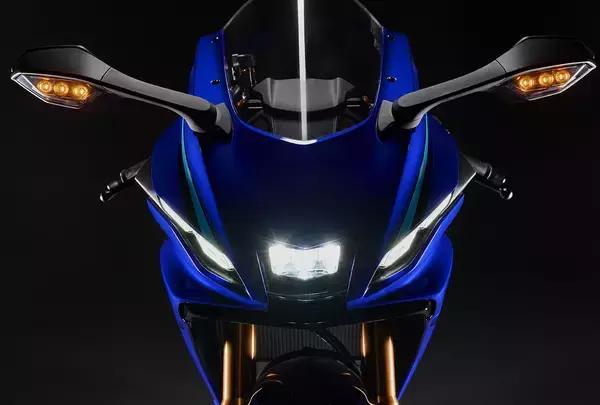 「スーパースポーツ「YZF-R7 ABS」をモデルチェンジ～電子制御スロットルなど、充実の走行支援システムを搭載～」の画像