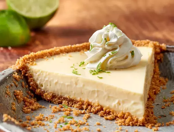 「アメリカン・シーフード・レストラン「ババ・ガンプ・シュリンプ」冬のホリデースペシャルメニューが登場」の画像