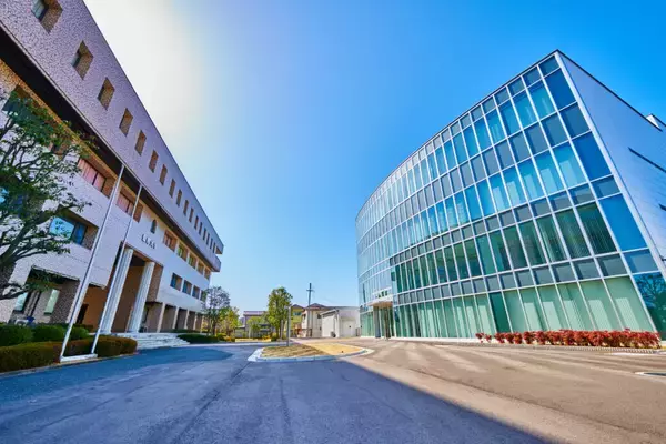 【藍野大学】大阪府議会議員うらべ走馬氏・茨木市議会議員西野貴治氏が来訪されました。