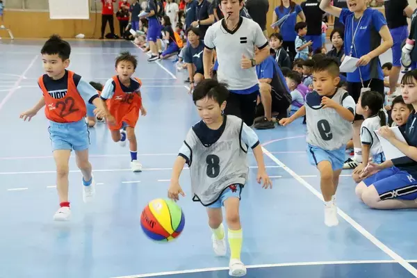 「スポルディング“ROOKIE GEAR（ルーキーギア）”が公式試合球バディスポーツ幼児園 “第11回BUDDY全園シニア対抗ポートボール大会 supported by SPALDING”開催」の画像