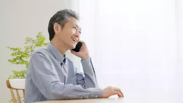 「「らくらくスマートフォン Lite」を4月16日（木）に「J:COM MOBILE」から発売」の画像