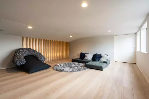 「AQ Group最高売上連続更新！資材高騰の時代に逆行し、感謝の気持ちを込め値下げ断行！新商品「AQ Grand」登場、建築資金券最大1500万円分プレゼント」の画像