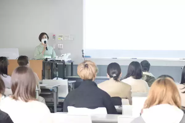 「流通科学大学がホテル・ブライダル業界の未来を担う人材育成セミナーを開催 -- 神戸ポートピアホテルやザ・ガーデン・プレイス蘇州園など、業界のトッププロから学ぶ」の画像