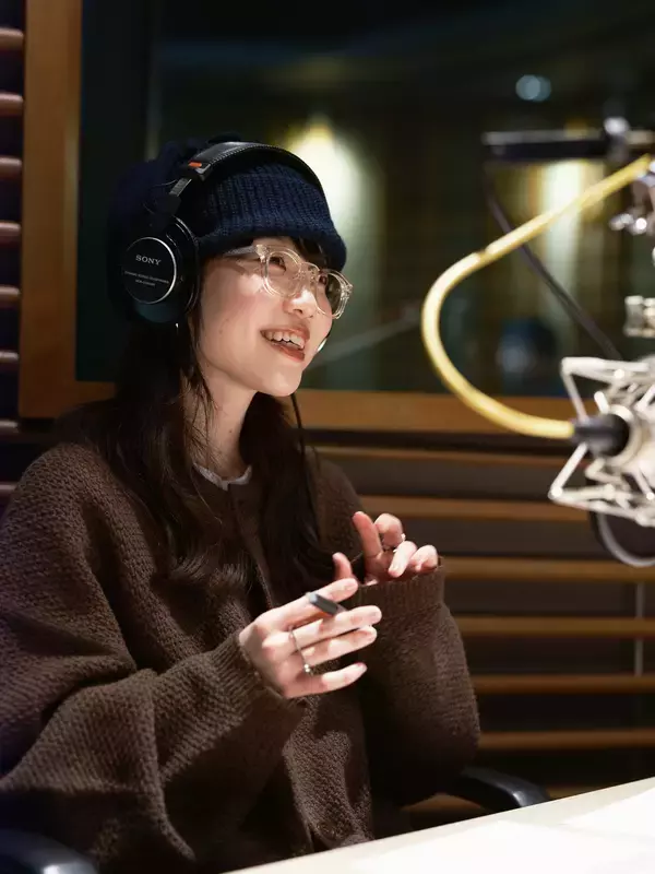 「歌人・伊藤紺さんが新・パーソナリティに参加！積水ハウスのポッドキャスト番組「日々の句読点。」が2月4日よりリニューアル配信開始」の画像