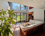 「美しい丘のある庭」の画像10