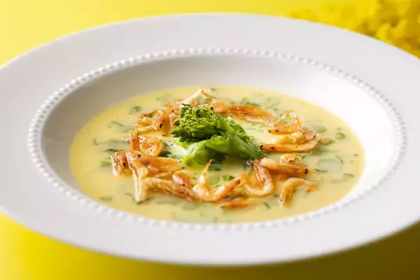 「【富士マリオットホテル山中湖】国際女性デーを祝う「ミモザカラー」の春ディナーコース「Terroir Yamanashi ～Mimosa Yellow Spring～」を発売」の画像