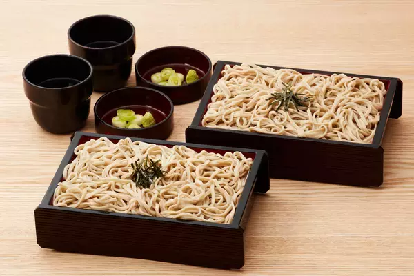 「初夏から夏にかけて楽しめる季節の風物詩！冷たい北海道そば６０分食べ放題　とんでん毎年大好評の『そばの日』を６月から8月まで関東店舗限定で毎月開催！」の画像