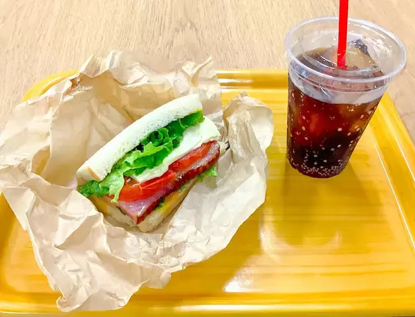 「共立女子大学・共立女子短期大学が学生食堂・学生カフェにて「100円朝食」「100円昼食」企画を開始」の画像