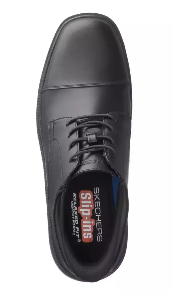 「立ったままでもスッと履けるスケッチャーズ「スリップ・インズ」と協業洋服の青山限定ビジネスモデルからストレートチップが新登場！」の画像