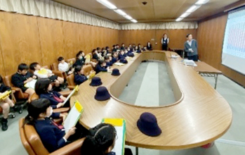 【香川大学】高松市役所×附属高松小学校×ミライのわがまちプロジェクトの共同企画　子どもたちが描く「未来の高松」　学びと創造の成果を高松市へ提案