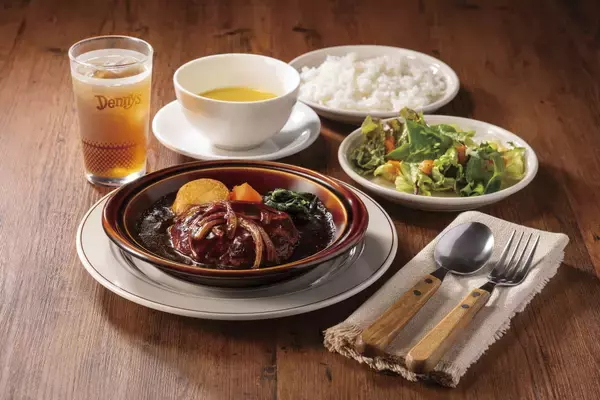 デニーズ、都市対応型店舗「新宿西口店」「赤坂駅前店」を2月に同時期オープン～利便性を重視し快適な空間を確保、都市型ライフスタイルのニーズに応える新フォーマット～