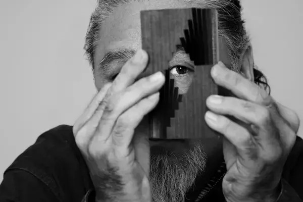 「【博展×東合板】「カラーMDF」を床・壁・天井まで一体で表現！DESIGNART TOKYO 2025に出展」の画像