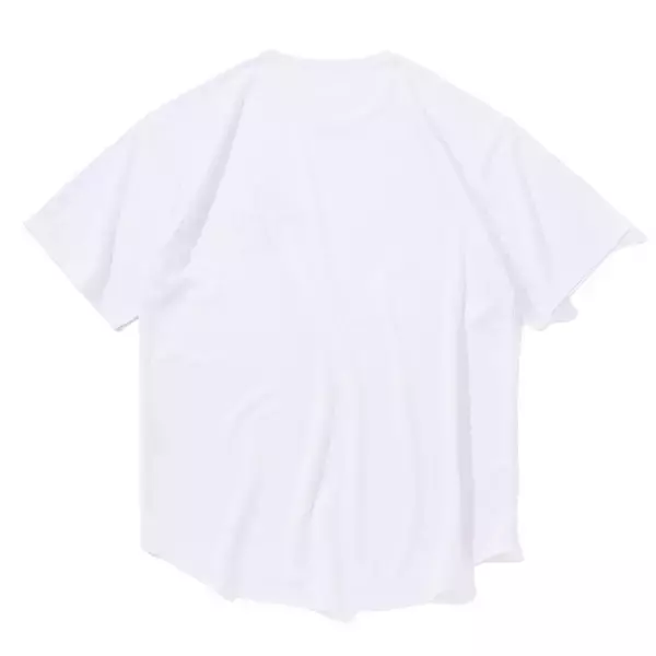 「1980~90年代のレトロでポップなデザインを採用バスケットボールやアパレル、バッグなど限定コレクションが12月12日より順次発売」の画像