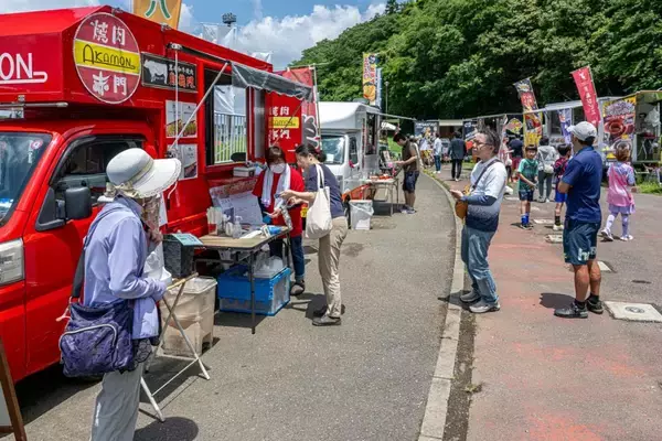「少年サッカー大会「マルハン×シント＝トロイデンVVカップ」に1,469名が来場」の画像
