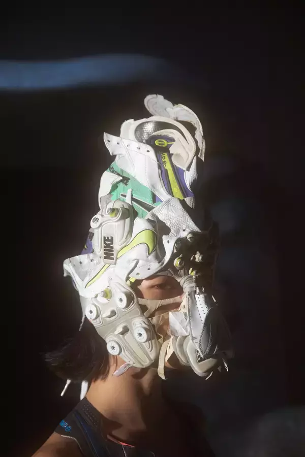 Face Oka、in-d、Aru-2らアーティストが出演する“没頭するその瞬間”をREMIXする体験型展示　「THE MOMENT -その一瞬展 by VELO-」が期間限定開催