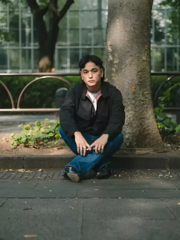 「Face Oka、in-d、Aru-2らアーティストが出演する“没頭するその瞬間”をREMIXする体験型展示　「THE MOMENT -その一瞬展 by VELO-」が期間限定開催」の画像