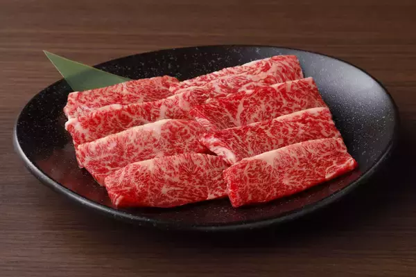 「【牛角】年末年始の大盤振る舞い！「黒毛和牛４種盛り」4,420円相当を3,780円でご提供。～豪華さも、お得さも、この“一皿”で～」の画像