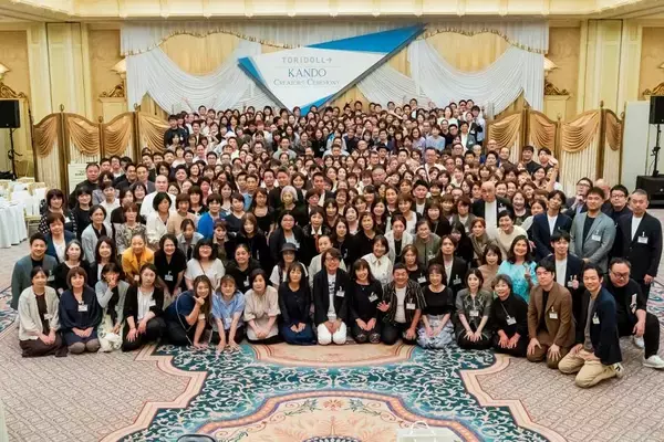 永年勤続表彰式典「KANDO Creators Ceremony」を開催