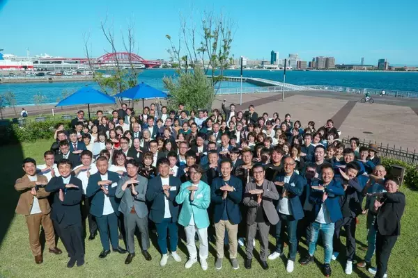 「永年勤続表彰式典「KANDO Creators Ceremony」を開催」の画像