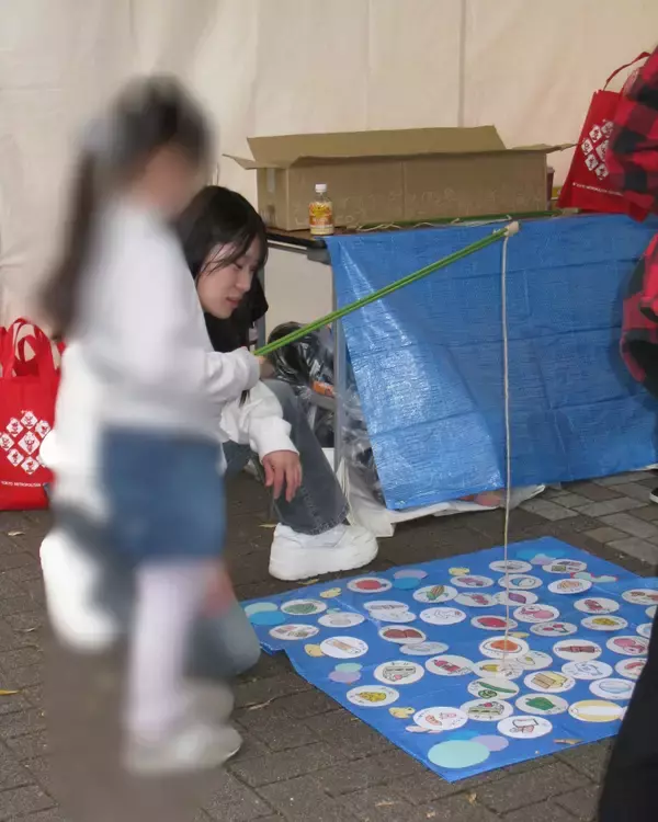 「帝京平成大学が「第17回東京都食育フェア」に参加 ― ゲームやクイズで幅広い年代が食育を学べるブースを出展」の画像